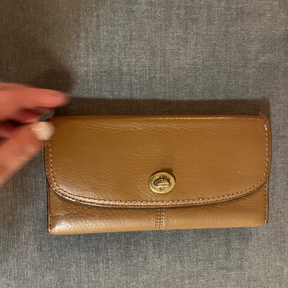 Coach brown leather wallet - Picture 1 of 4